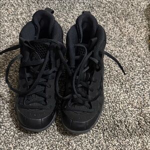 Nike Kids Black Sneakers